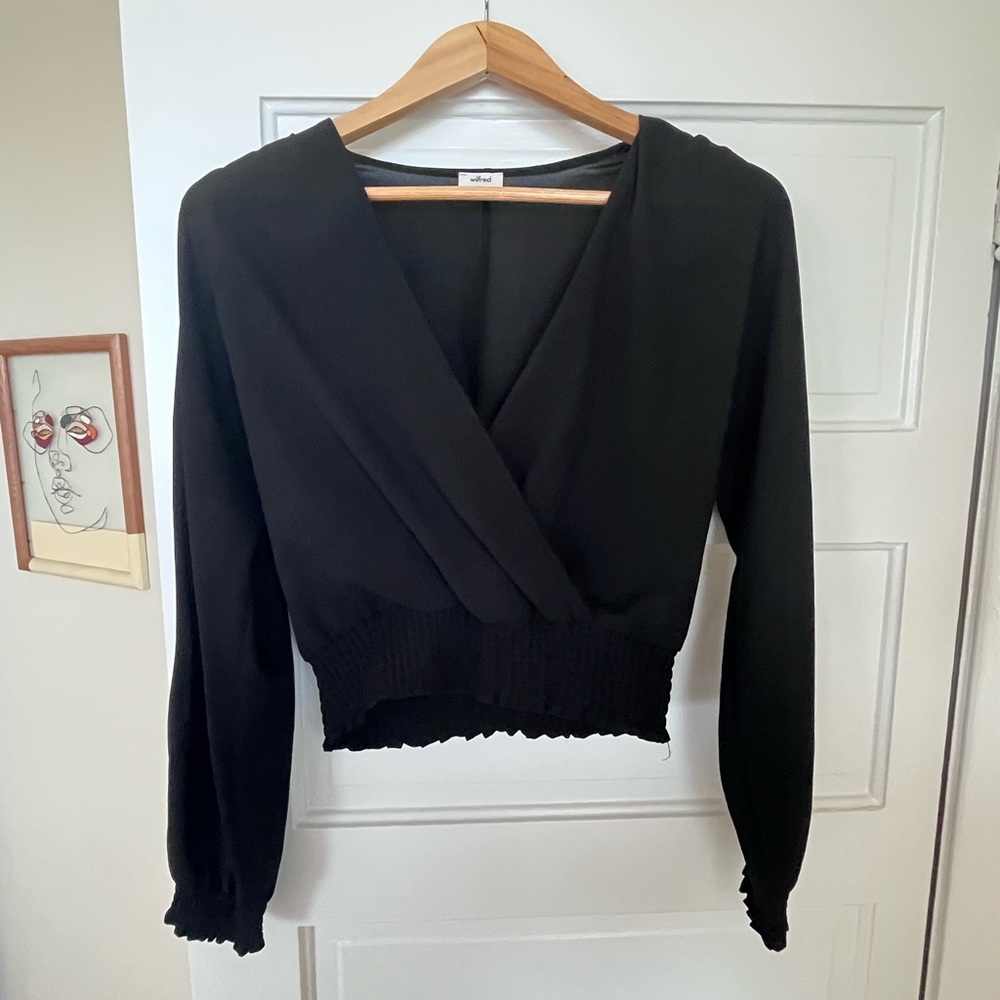 Aritzia Wilfred Top
